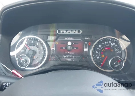 2019 Ram 1500 Big Horn/Lone Star 4X4 5'7 Box z USA, uszkodzony, nr VIN 1C6RRFFG2KN776812